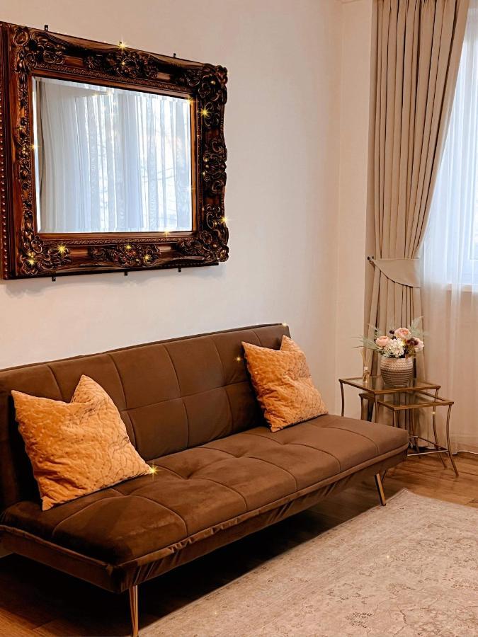 Niran Apartament Oradea Dış mekan fotoğraf